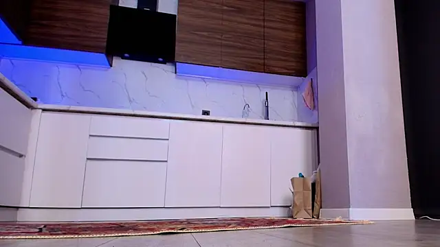 kimiko_ara webcam