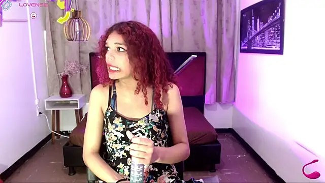 luisa__torres webcam