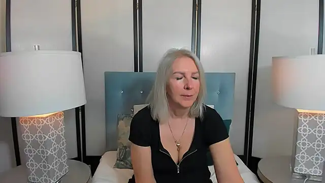 EricaTop webcam