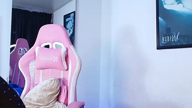 GraceWallace_ webcam