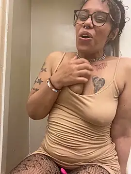 desirae luciano