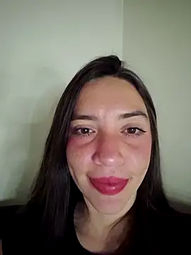 loveuu-bae webcam
