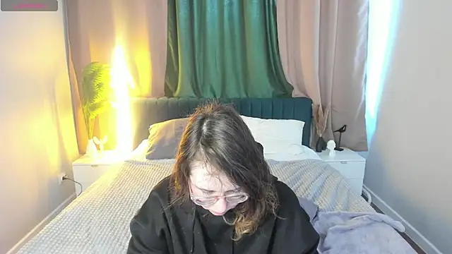 aleks-caster - Aleks-caster's free webcam - UK Sex Cams