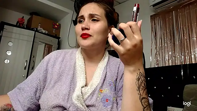 Baby_hornyJM webcam