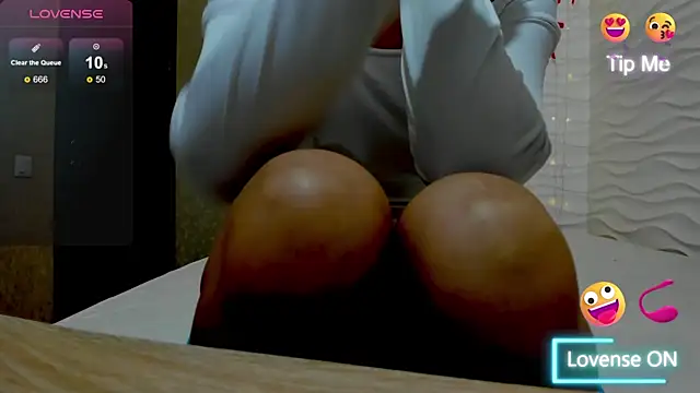 Ivy_Ross webcam
