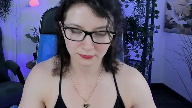 AureliaGleam webcam