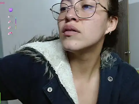 Amitlu_ webcam