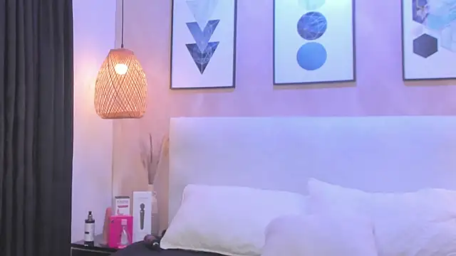 piinksoul149 - Piinksoul149's free webcam - UK Sex Cams