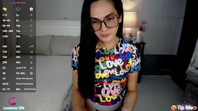 AsianSweetHeartxX webcam