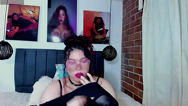 kyliejenner_hot webcam