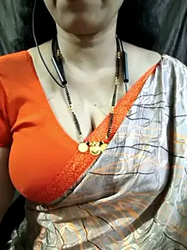 bhuvana_555 webcam