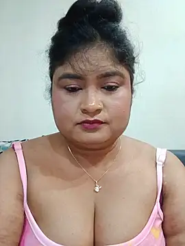 hornyriyanka webcam