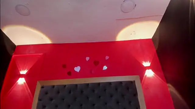 YayaHilton