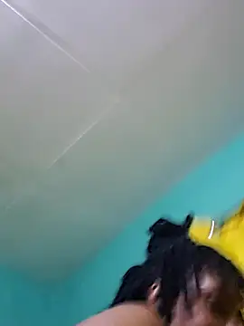 HONEYSWEETS_LIVE webcam