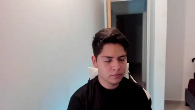 Asta_YunoXXX webcam
