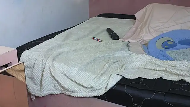 Sophia_moo_ webcam