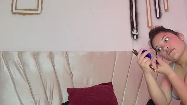aly_n_sebas webcam