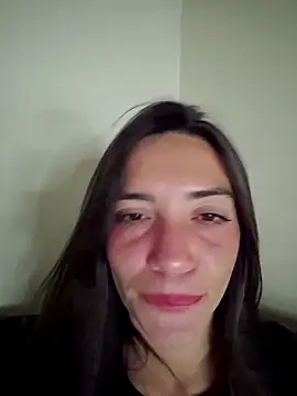 loveuu-bae webcam