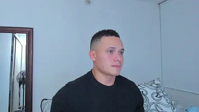 KingLevi01 webcam