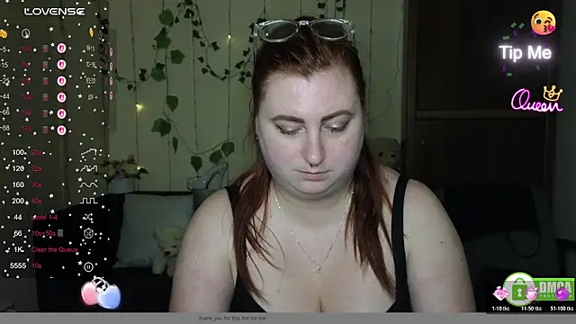 Alicia_love00 webcam