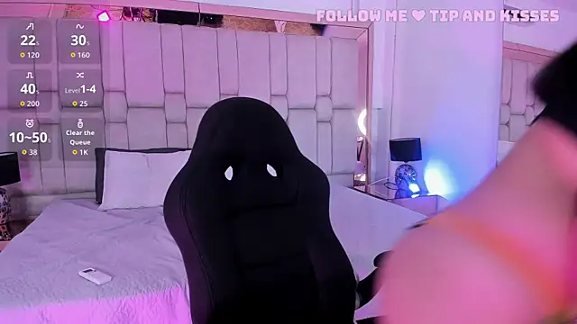 DonnaPeach webcam