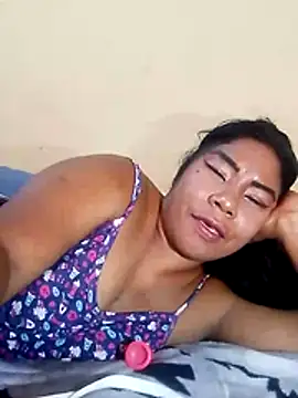 rosmery-navarro webcam