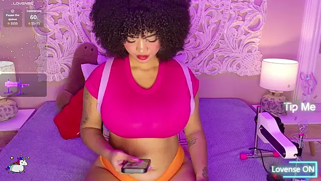 MalaikaBrown webcam