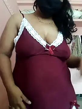 Miss-Dolly07 webcam