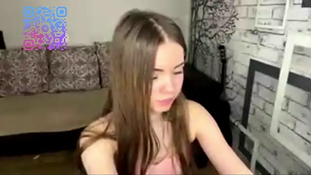 ElmiraDabato webcam