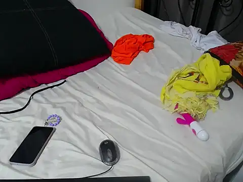 KittyFay webcam