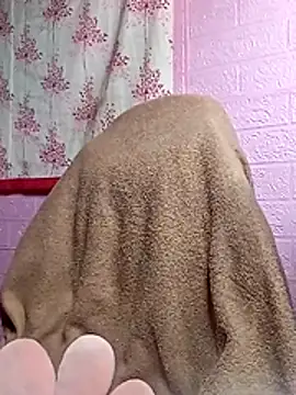 Cutie_body11 webcam