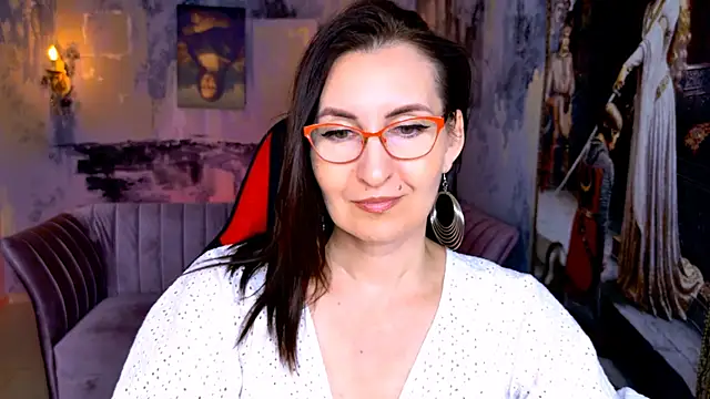 unaterra - UnaTerra's free webcam - UK Sex Cams