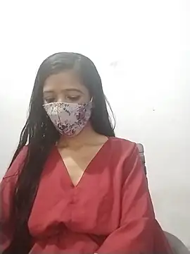 Cute-Naavya webcam