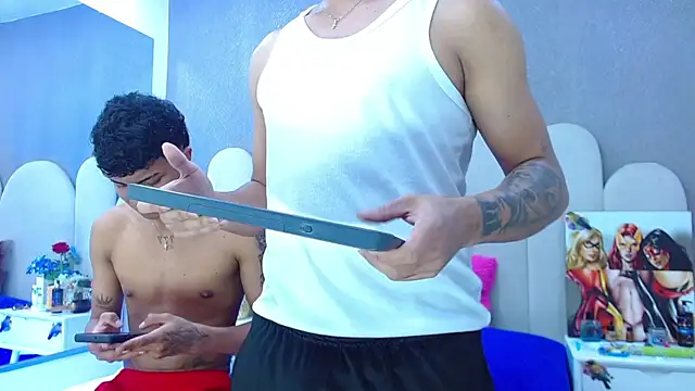 party_duo_playboy