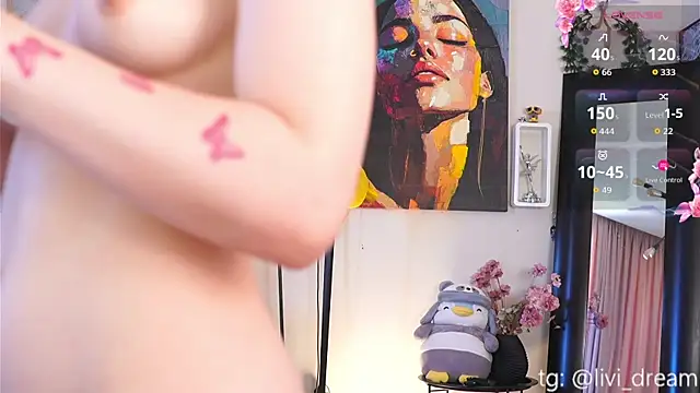 VernitaFiscalini webcam