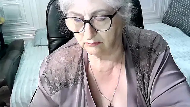 LolkaAlyss webcam