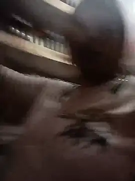 Trisha_71 webcam