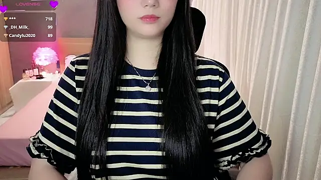 JENNIE-16 webcam