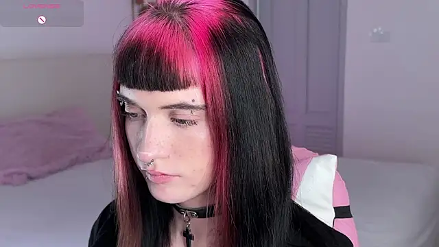 Vailyreb_ webcam