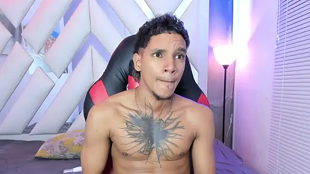 kai_storm77 webcam