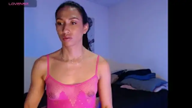 Corina_Ts webcam
