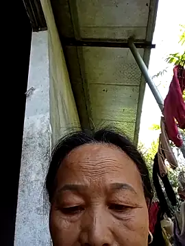 heesuu11 webcam