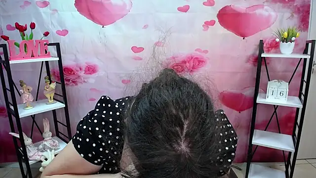 neonilalisova - NeonilaLisova's free webcam - UK Sex Cams
