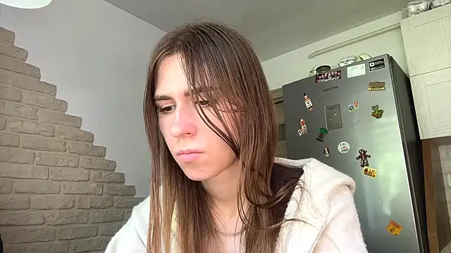 ZaraGuyette webcam