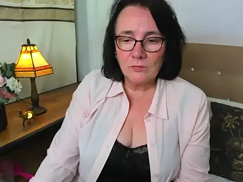 DorisDesire webcam