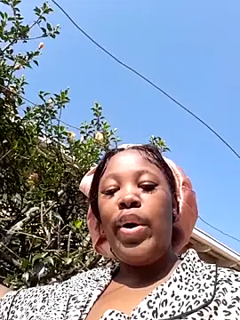 SWEETDOLLY29XX webcam