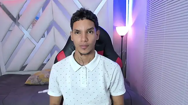kai_storm77 webcam