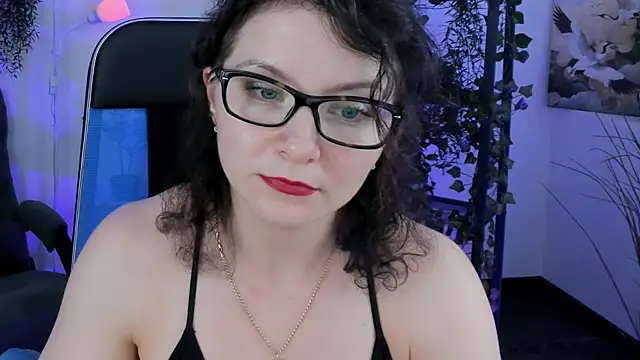 AureliaGleam webcam