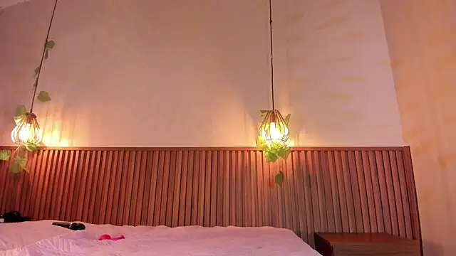 daphne_courtis webcam