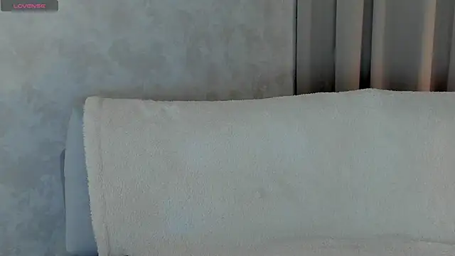 LeticiaRomano webcam